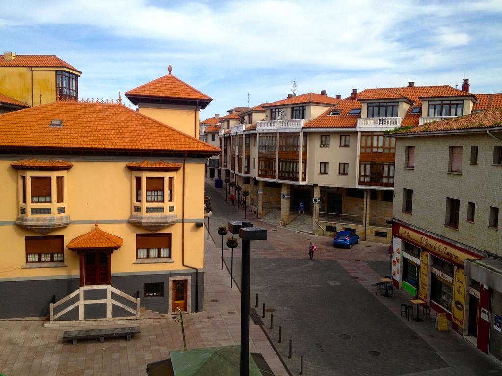 Hotel Pensión Las Barqueras Llanes Exterior foto